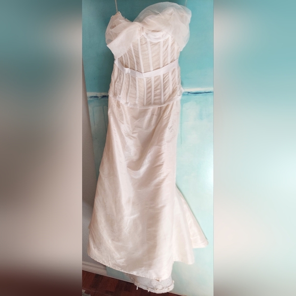 $9,000 OSCAR DE LA RENTA IVORY SILK CRYSTAL BEAD PEARL RUNWAY GOWN US M - Picture 15 of 16